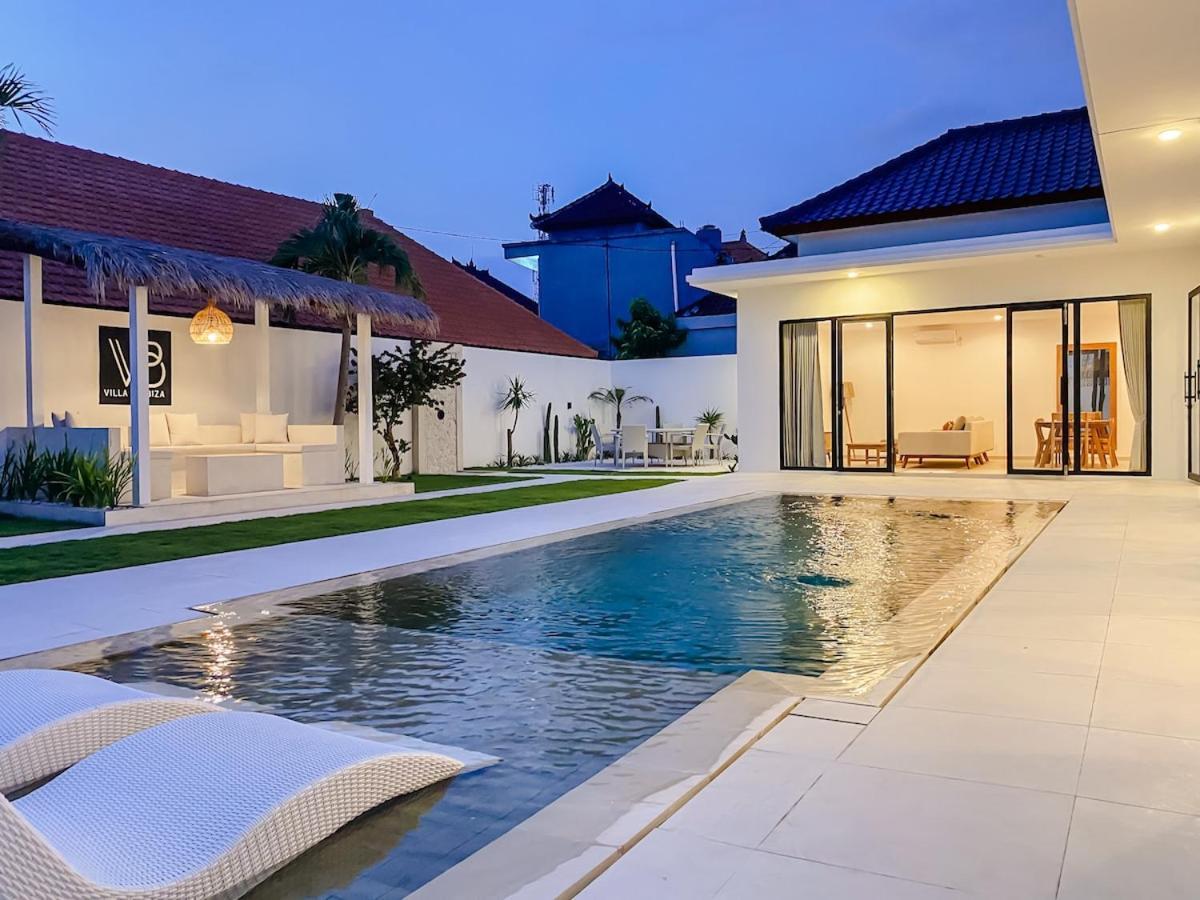 Balibiza 3 Kerobokan Villa *